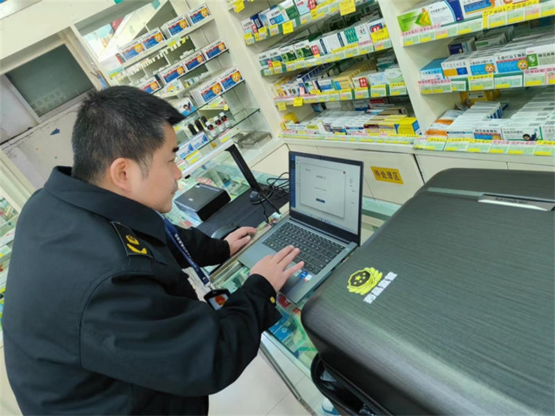 6573d18b0b2eb.jpg 说说222222222222222222.jpg