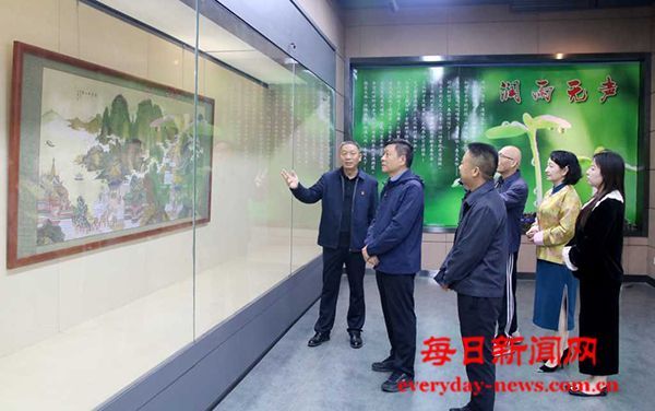 “玉宇琼楼笔下生”