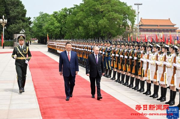 习近平同俄罗斯总统普京会谈