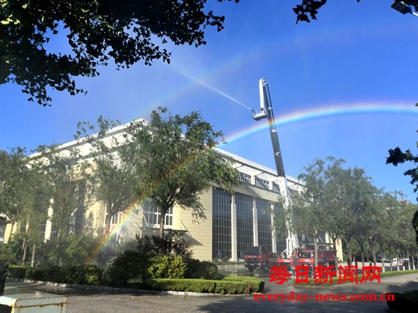 烟台高新消防开展消防安全“进军训” 护航