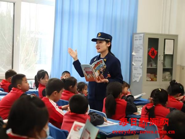 “山山来了”助力寒假消防安全