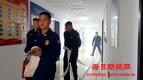 庆555555555555.jpg 庆555555555555.jpg