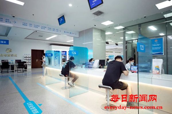 科技赋能显智慧 人文服务见温度