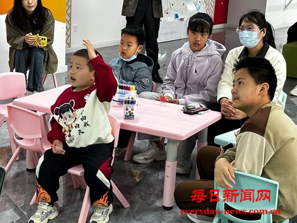 “书香伴成长 巧手传温情” ——烟台高新