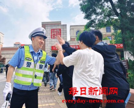 护航高考丨高考继续，暖心守护不停！