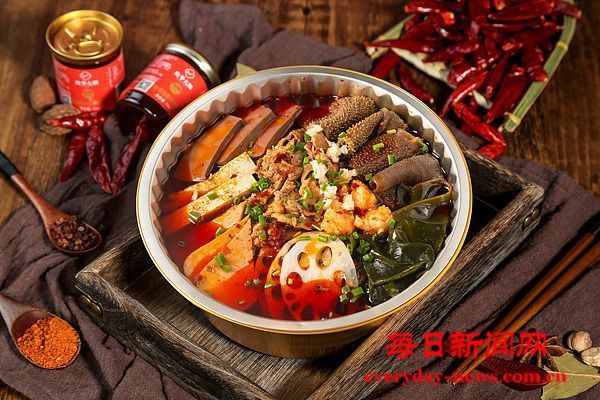 堂食外卖差别对待，“顾客不在场”就能双标