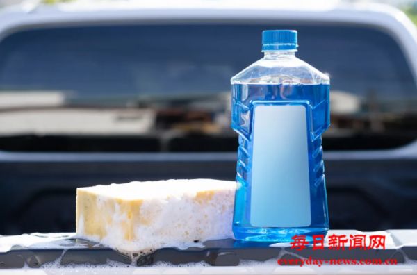 当心！家家都有的这种东西 孩子容易误喝进