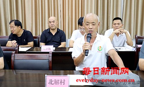 万荣县举办2025年殡葬移风易俗座谈交流