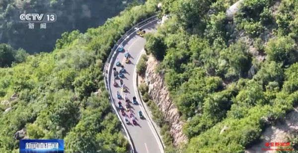 坐电梯轻松登山！“低耗游”走红 重在尝试