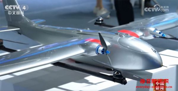 带动“低空飞行热”、展示低空经济广阔前景