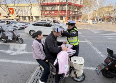 【文明交通】万荣公安交警全警动员 绘就城