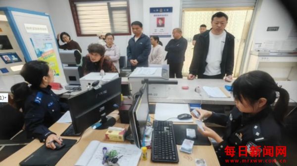 【节日我在岗】万荣公安：假期在岗守初心 