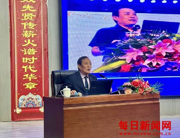 母亲节普法润心，励志育人传温情