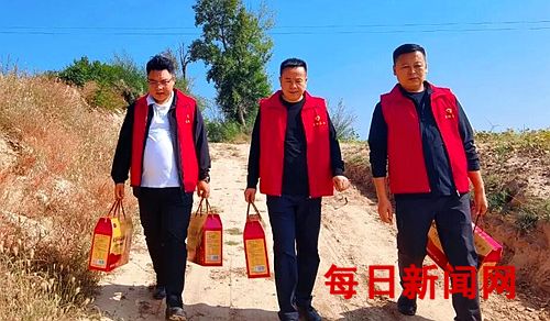 中秋佳节送关怀  安全走访护平安——窑则